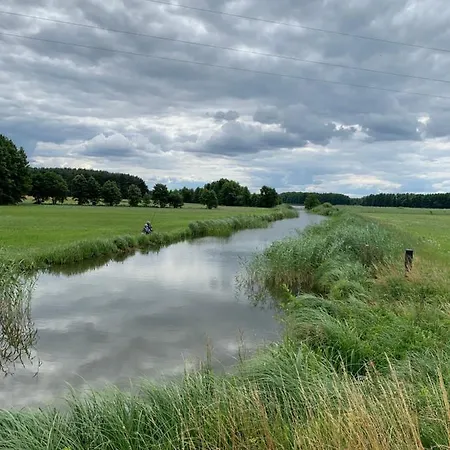 Pod Swierkami 度假居 *