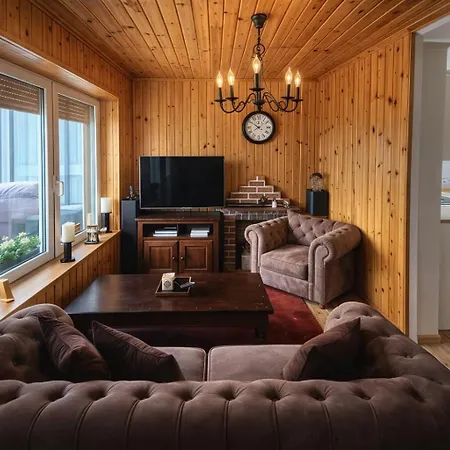 Pod Swierkami Holiday home Boszkowo