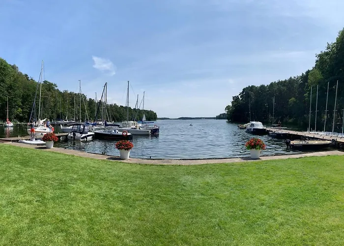 Holiday home Pod Swierkami Boszkowo